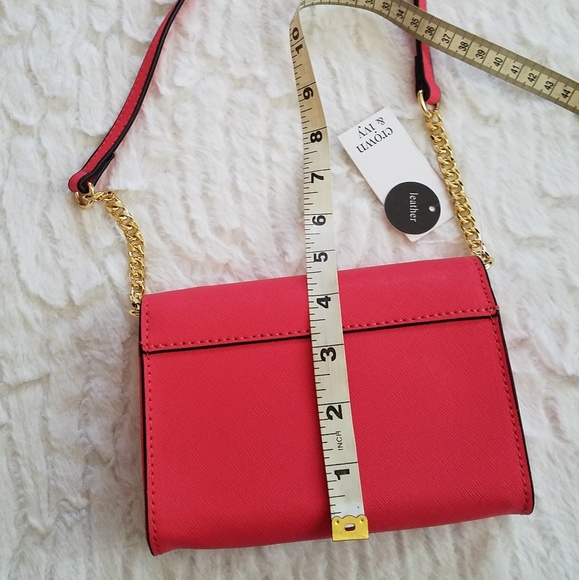 Crown & Ivy Coral Crossbody ⚡ - Picture 3 of 7